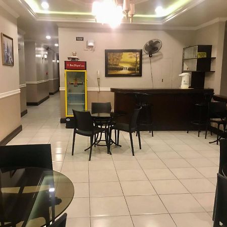 Rolet Hotel Catbalogan Екстериор снимка