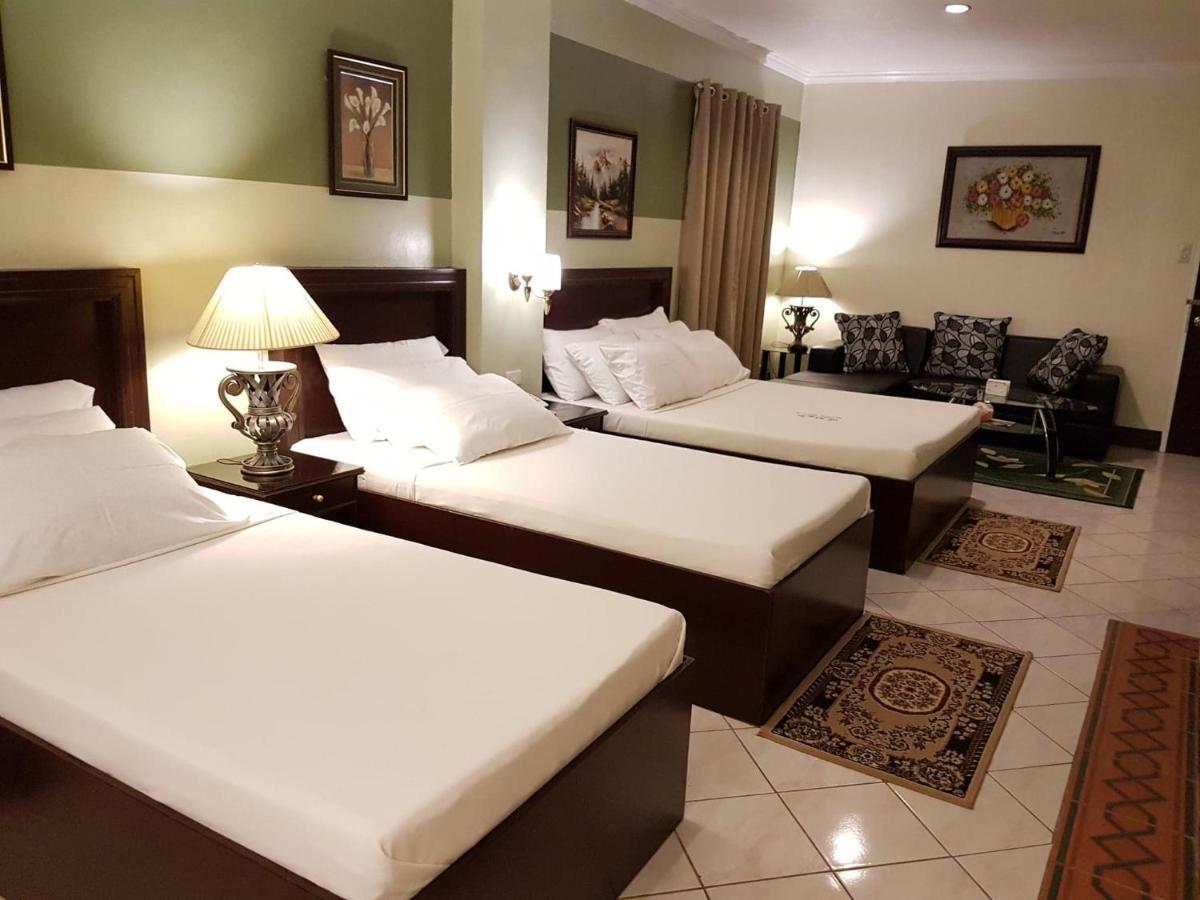Rolet Hotel Catbalogan Екстериор снимка